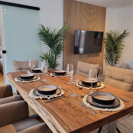 Апартаменти Sioux Stilvolle Designapartments Im Zentrum Аугсбург